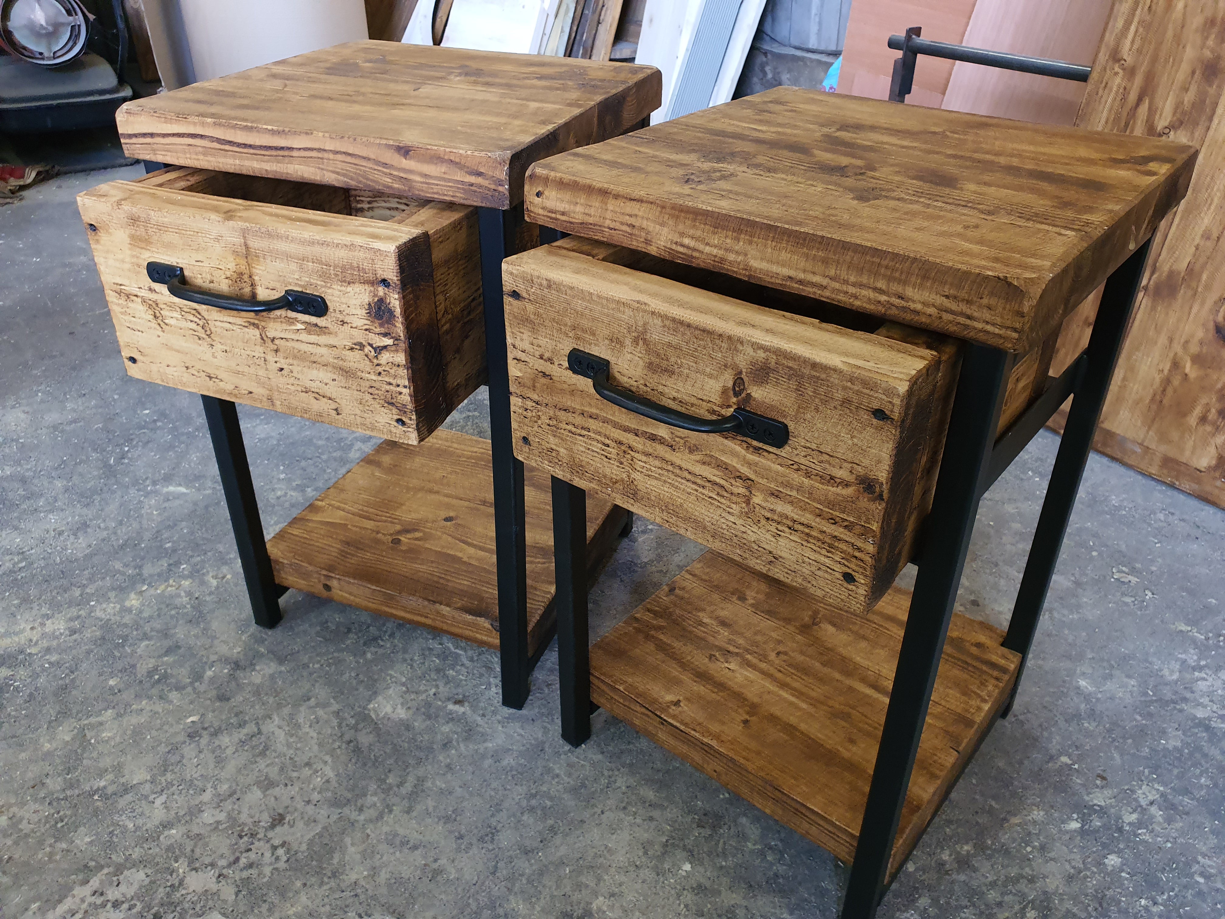 Rustic Bedside Tables D&R Rustics