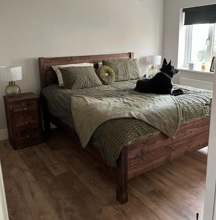 Rustic Reclaimed Wooden Chunky Bed - D&R Rustics