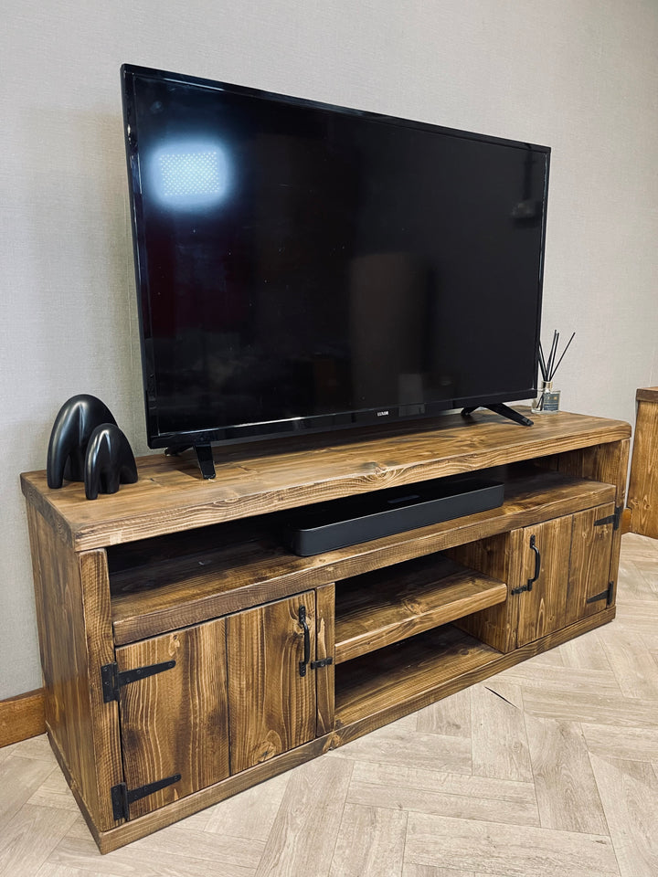 Rustic Reclaimed TV/Entertainment Unit - Made to any size!