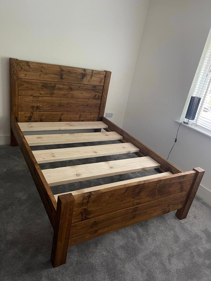 Rustic Reclaimed Wooden Chunky Bed - D&R Rustics