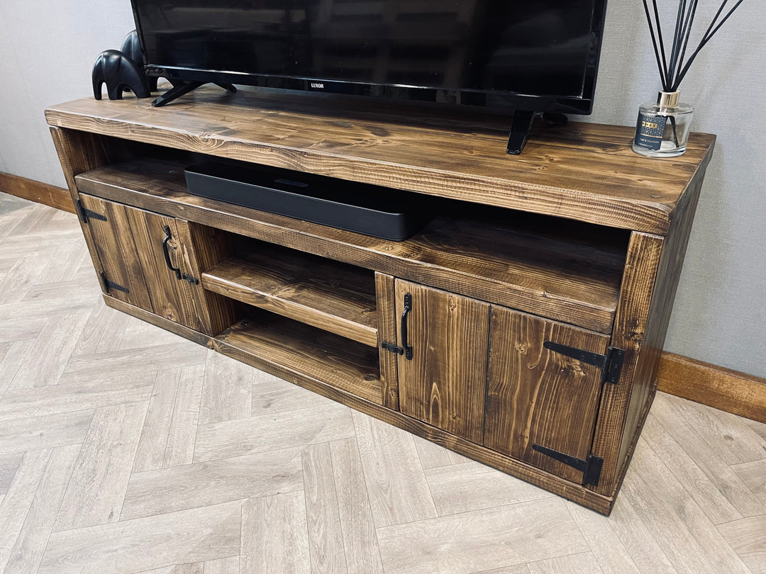 Rustic Reclaimed TV/Entertainment Unit - Made to any size!